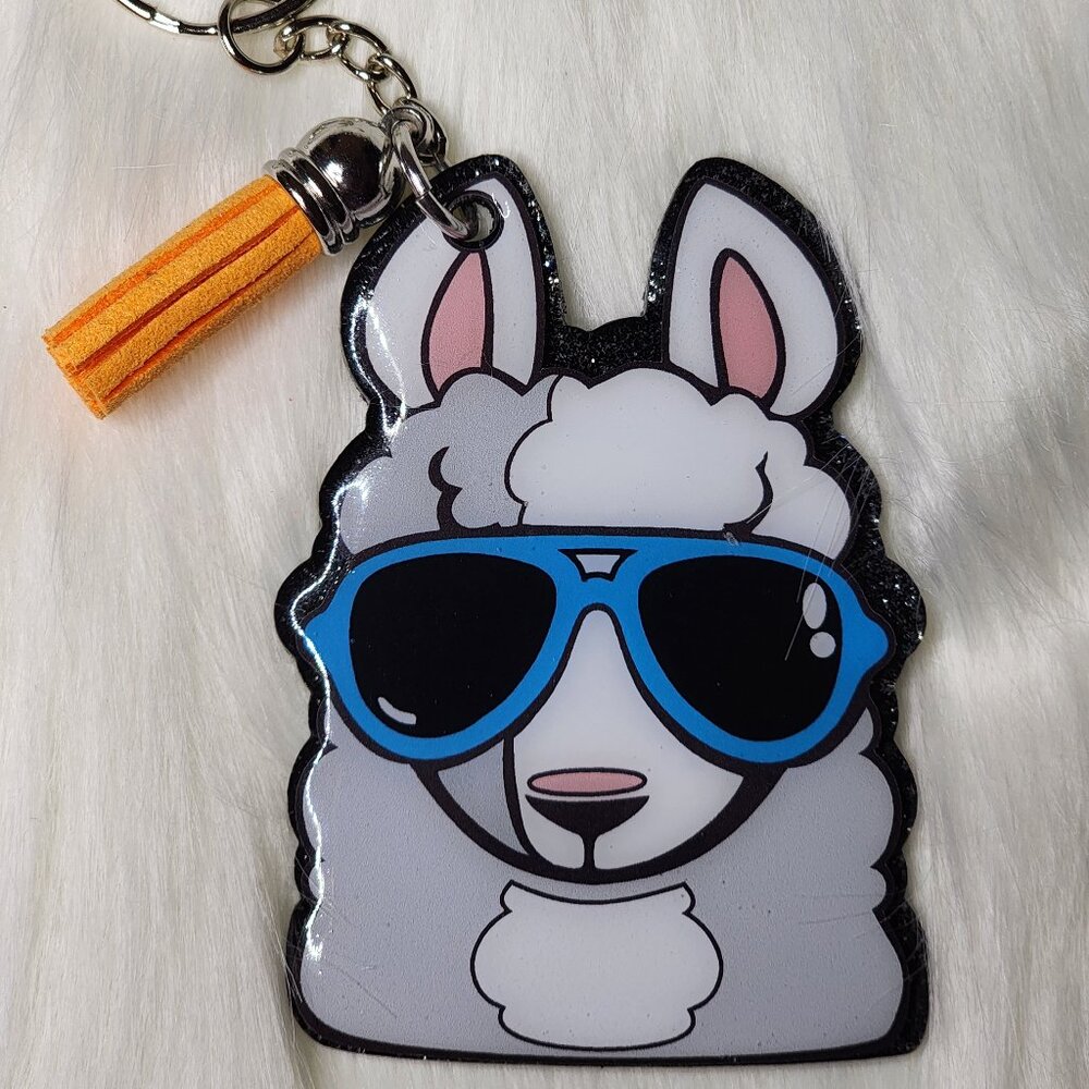 Llama Keychain - Picture 1 of 2